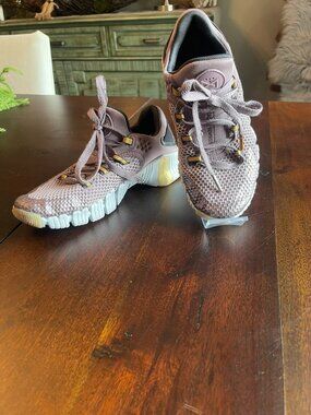 Nike Free Metcon 4 Premium Size 6